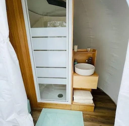 ラグジュアリーテント Fun'ambulle Féneyrols